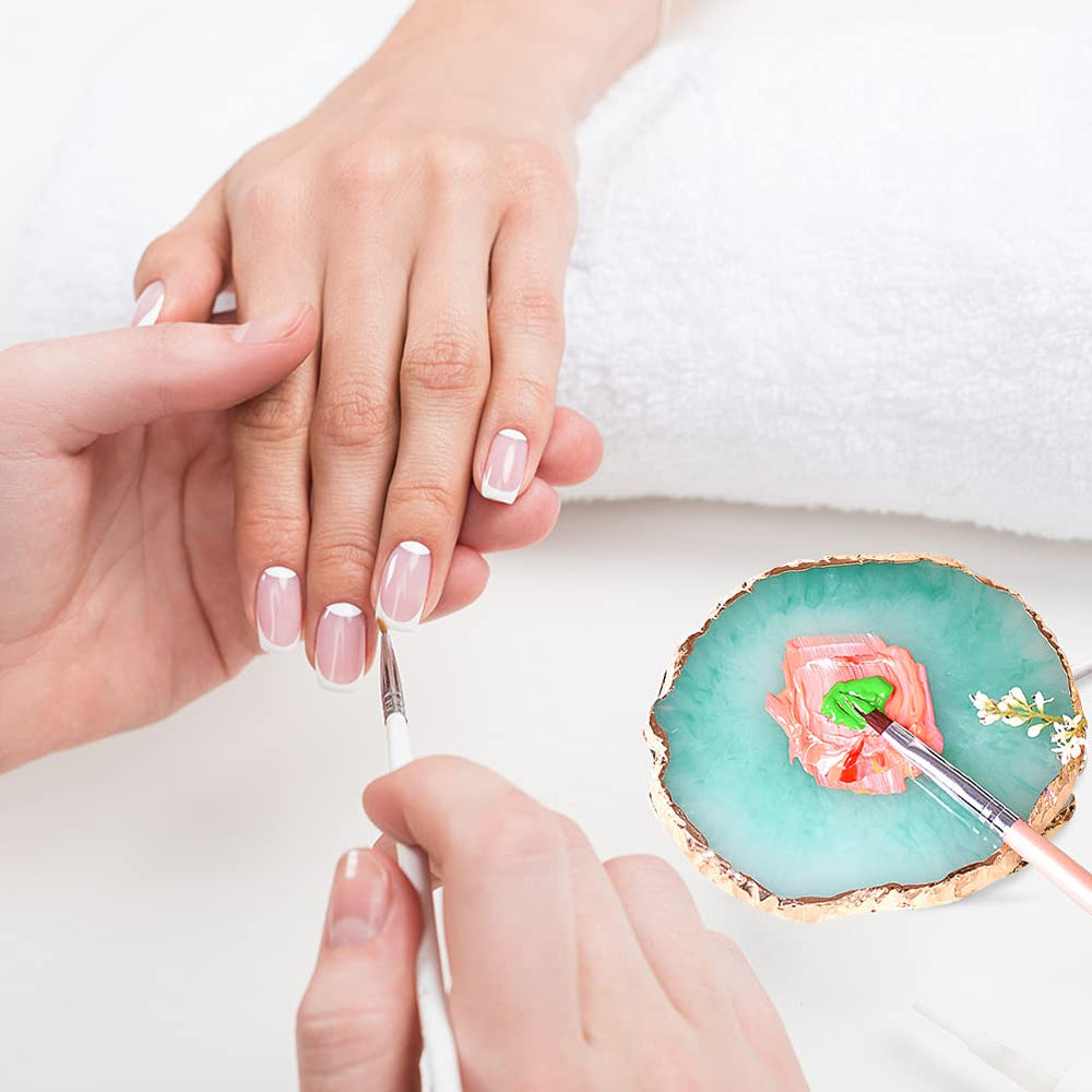 Accesorio de manicura Pengxiaomei para cargar colores y pigmentos con facilidad.