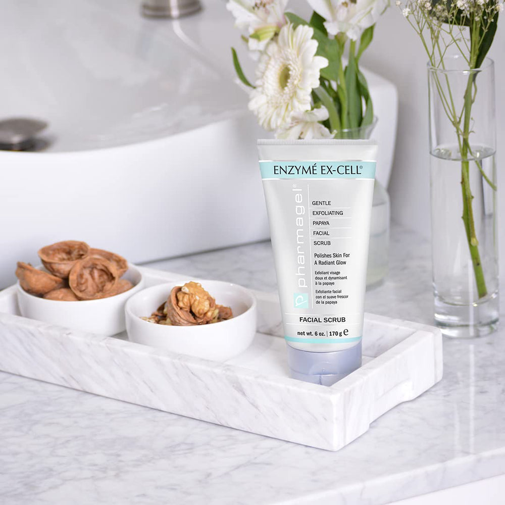 Pharmagel Enzyme Ex-Cell, poudre noix micronisée: exfoliation ciblée et précise.