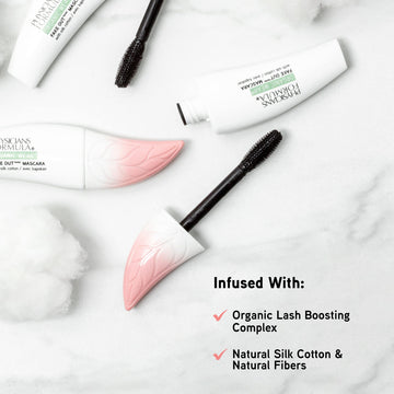 Rizo y definición visibles con Physicians Formula Organic Wear Lash Boosting