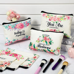 Estuche de maquillaje Pinkunn con diseño floral, duradero y ligero.