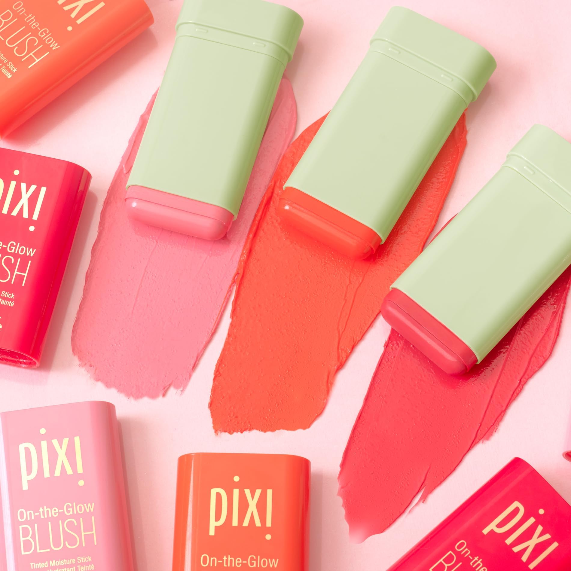 Pixi On-the-Glow Blush Ruby: textura cremosa para labios y mejillas