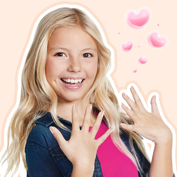 Aplicación fácil de uñas Plauva con adhesivo incluido para niñas.
