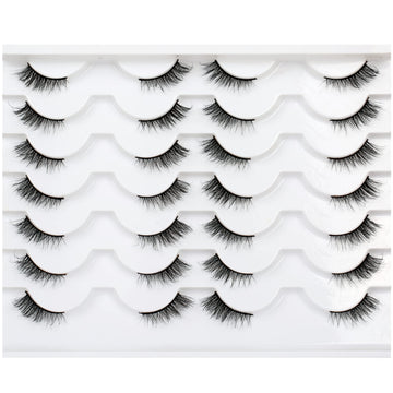 Pooplunch half lashes with wispy cat-eye look for natural enhancement.