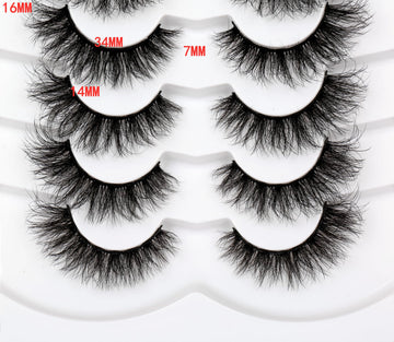 Pooplunch wispy fluttery lashes for natural-looking length and eye-brightening effect