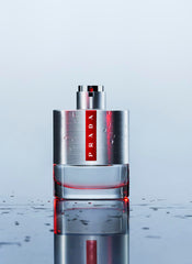 Prada Luna Rossa empaque: caja y diseño premium para regalo