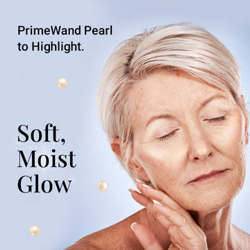 Prime Prometics PrimeWand Pearl en el puente de la nariz, aporta luz suave y natural.