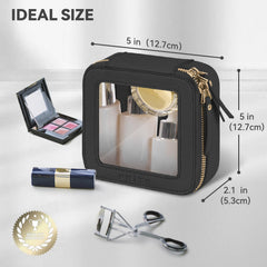 Interior espacioso de la bolsa Prite para cosméticos y objetos pequeños.