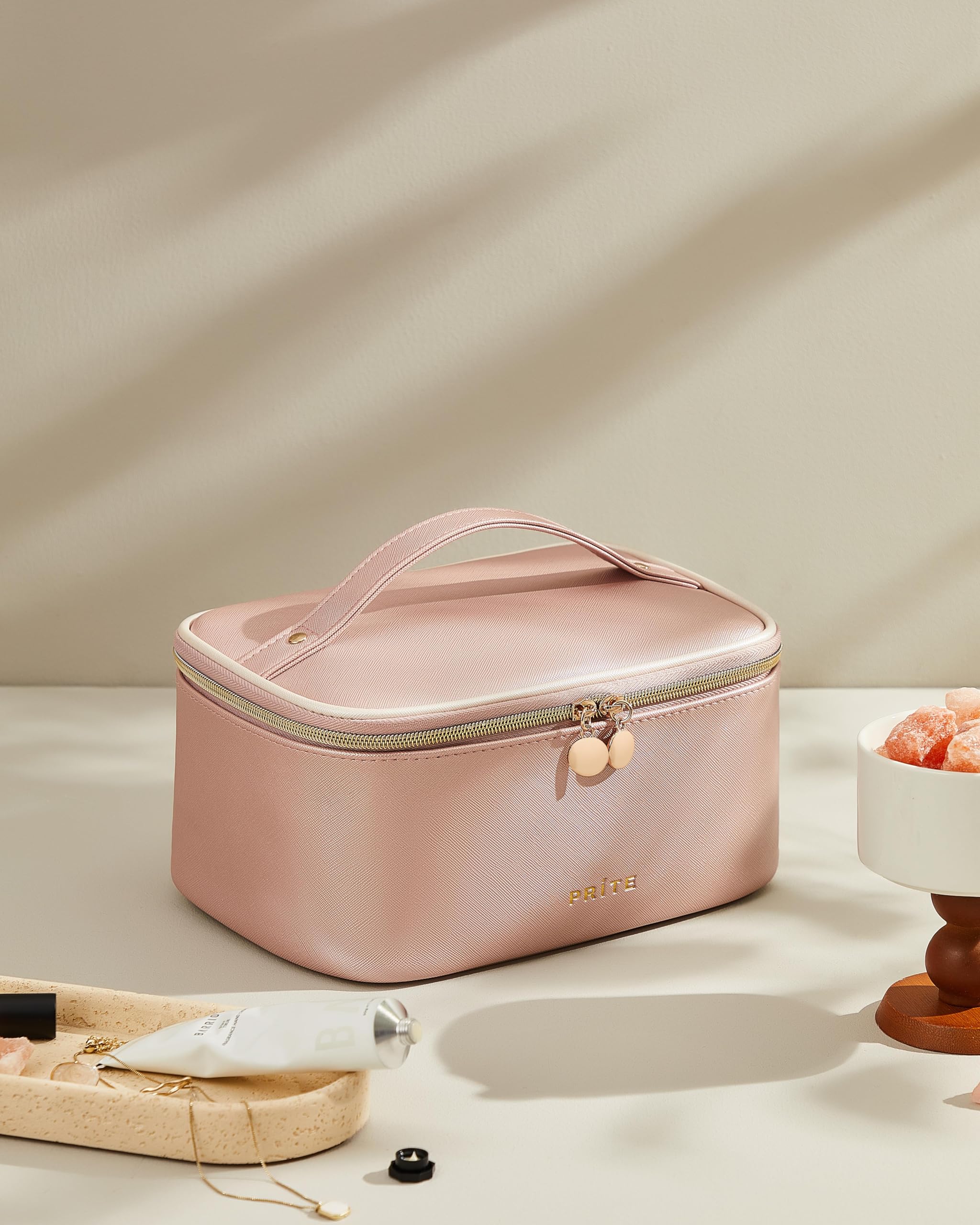 Bolso de maquillaje Prite resistente al agua para uso diario y de viaje.