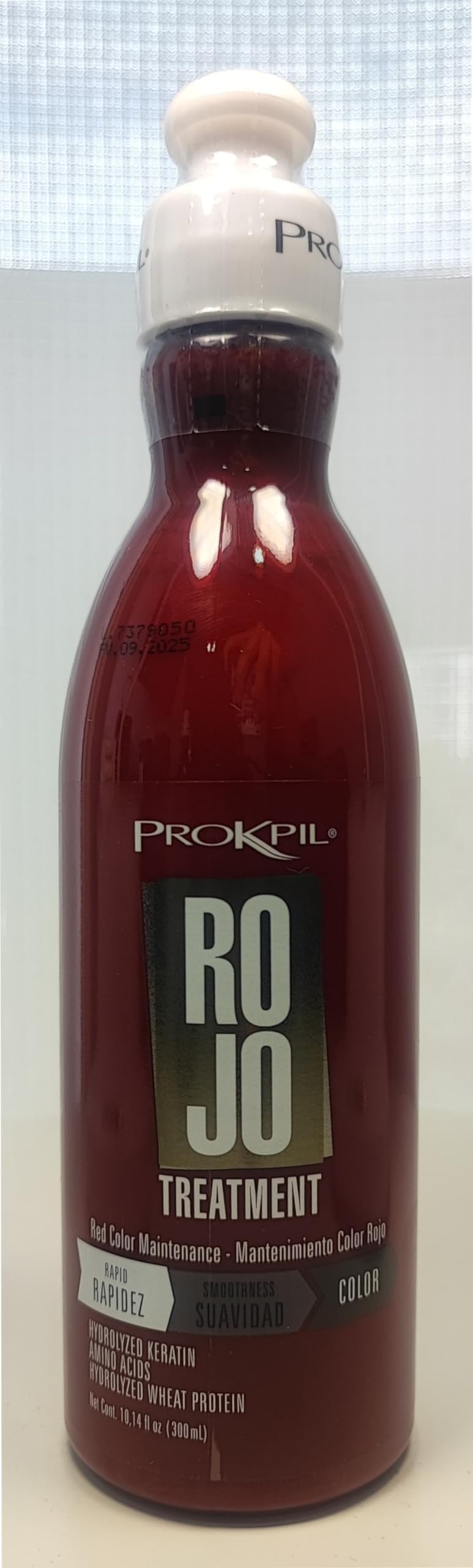 Muestra de tono rojo Prokpil Rojo con color duradero.