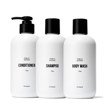 Public Goods champú botella: limpieza suave que equilibra brillo y suavidad del cabello.
