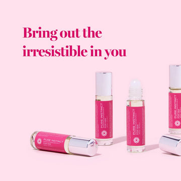 Pure Instinct Roll-On, aplicación en pulso y cuello para aroma suave.