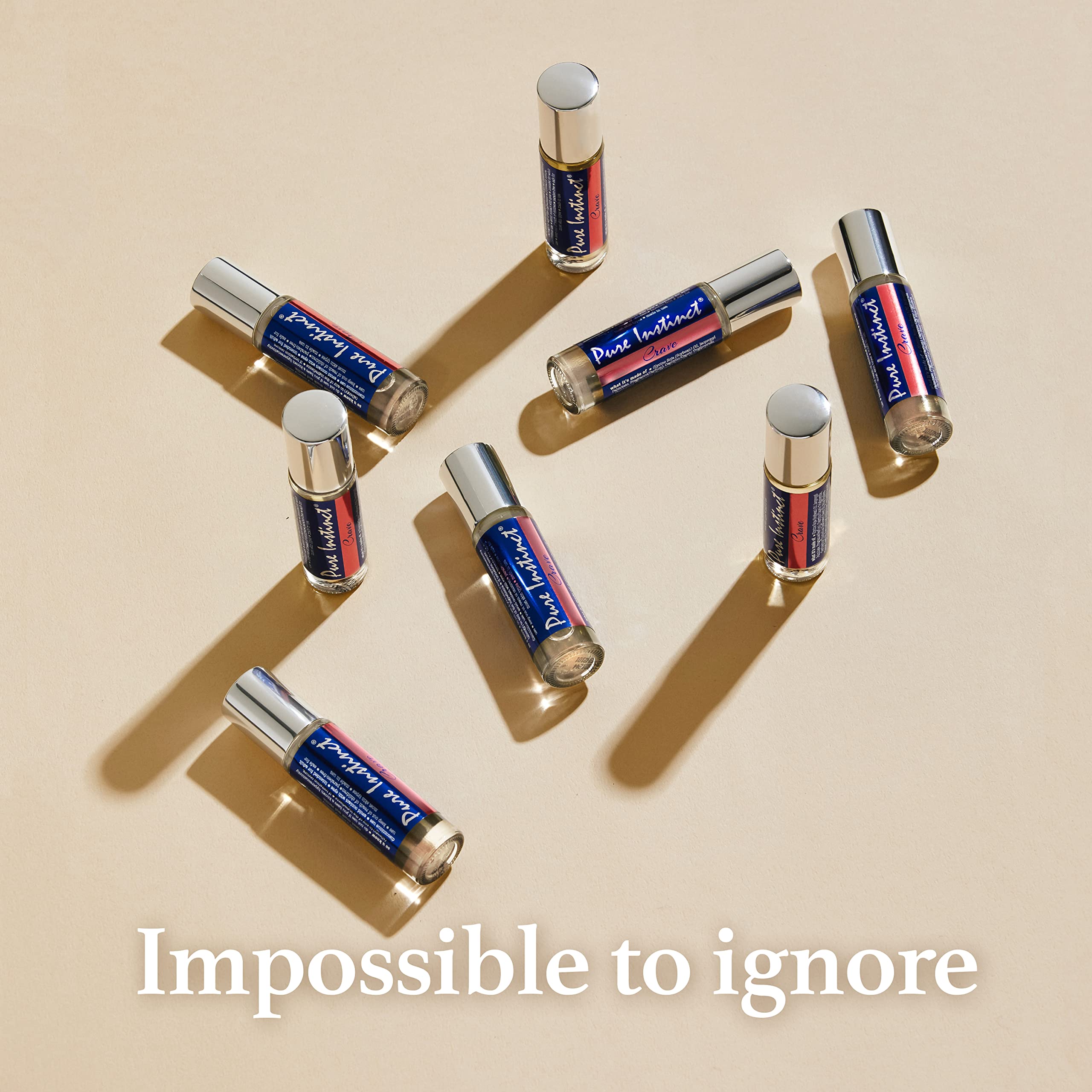 Uso diario en bolso con Pure Instinct Roll-On para aroma sutil