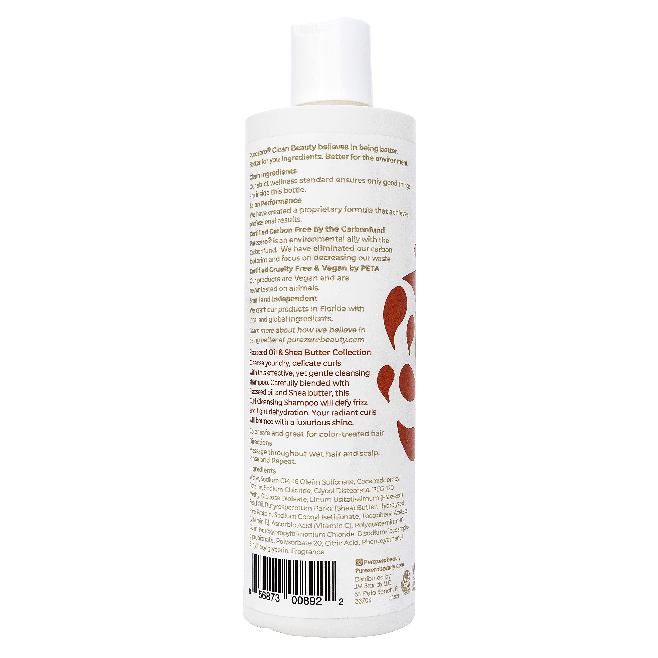 Cabello teñido protegido gracias a la fórmula limpia y suave de Purezero.