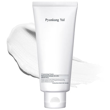 Pyunkang Yul Espuma Limpiadora, botella frontal, limpieza suave para piel sensible.