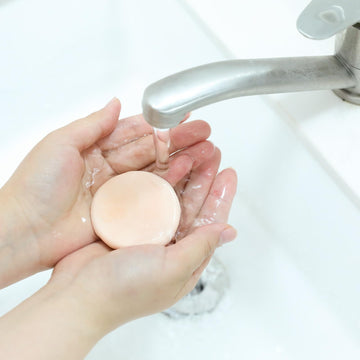 Paquete con dos esponjas de QfwdfcTrenz para maquillaje.