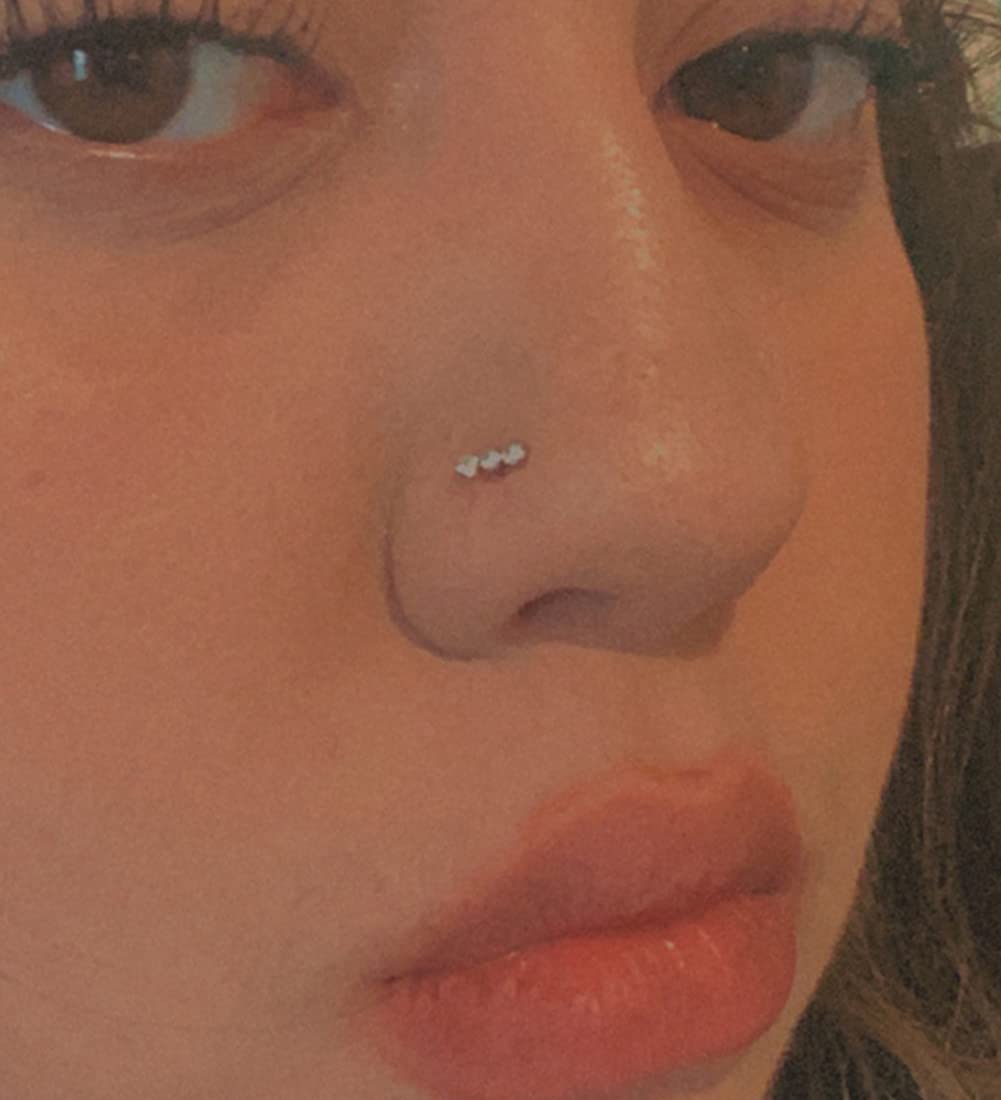 Aro nasal 20ga 5/16 pulgadas de QWALIT para ajuste seguro.