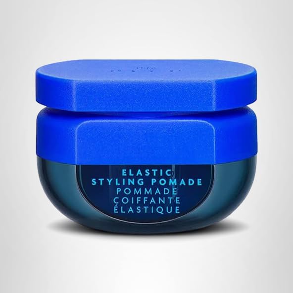 R+Co BLEU pomada cabello protegido con textura definida.