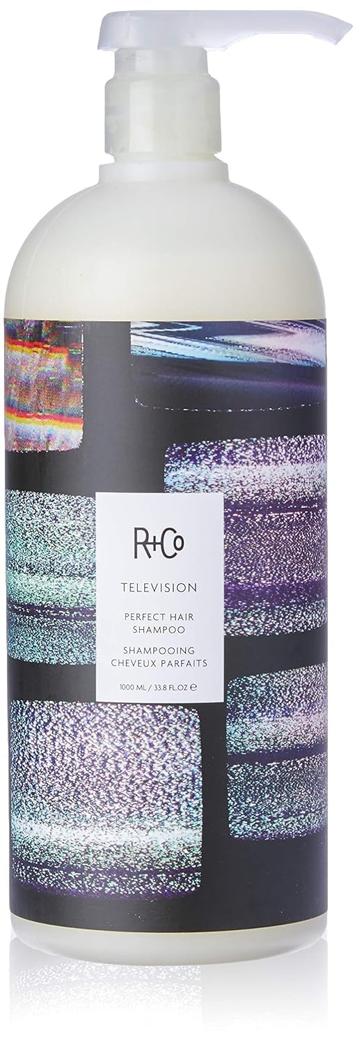 Champú Televisión de R+Co, botella frontal, sugiere cuerpo y brillo.