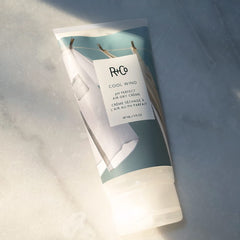 R+Co Cool Wind crema capilar en tubo, desenreda y suaviza el cabello
