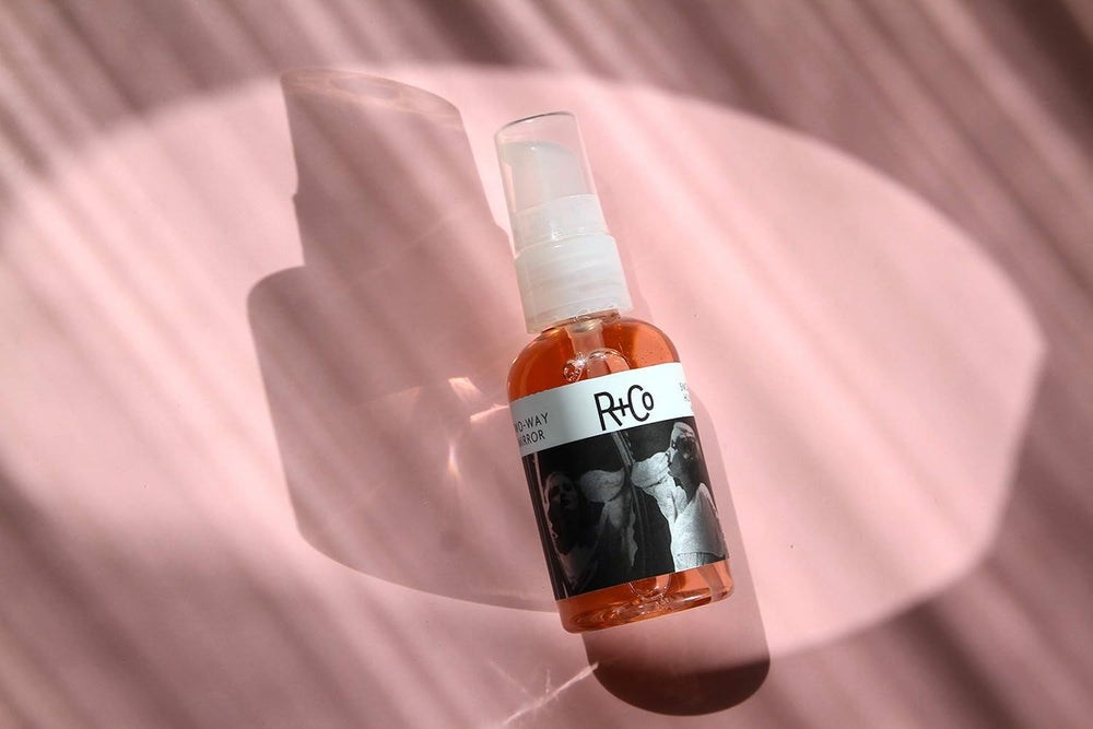 R+Co Aceite Alisador enfoque en emolientes clave