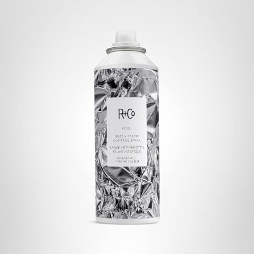 R+Co Foil Frizz + Static Spray protege contra rayos ultravioleta y deshidratación.