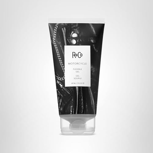 R+Co Motorcycle Gel utilisé pour une coiffure rapide et tenue légère au quotidien.