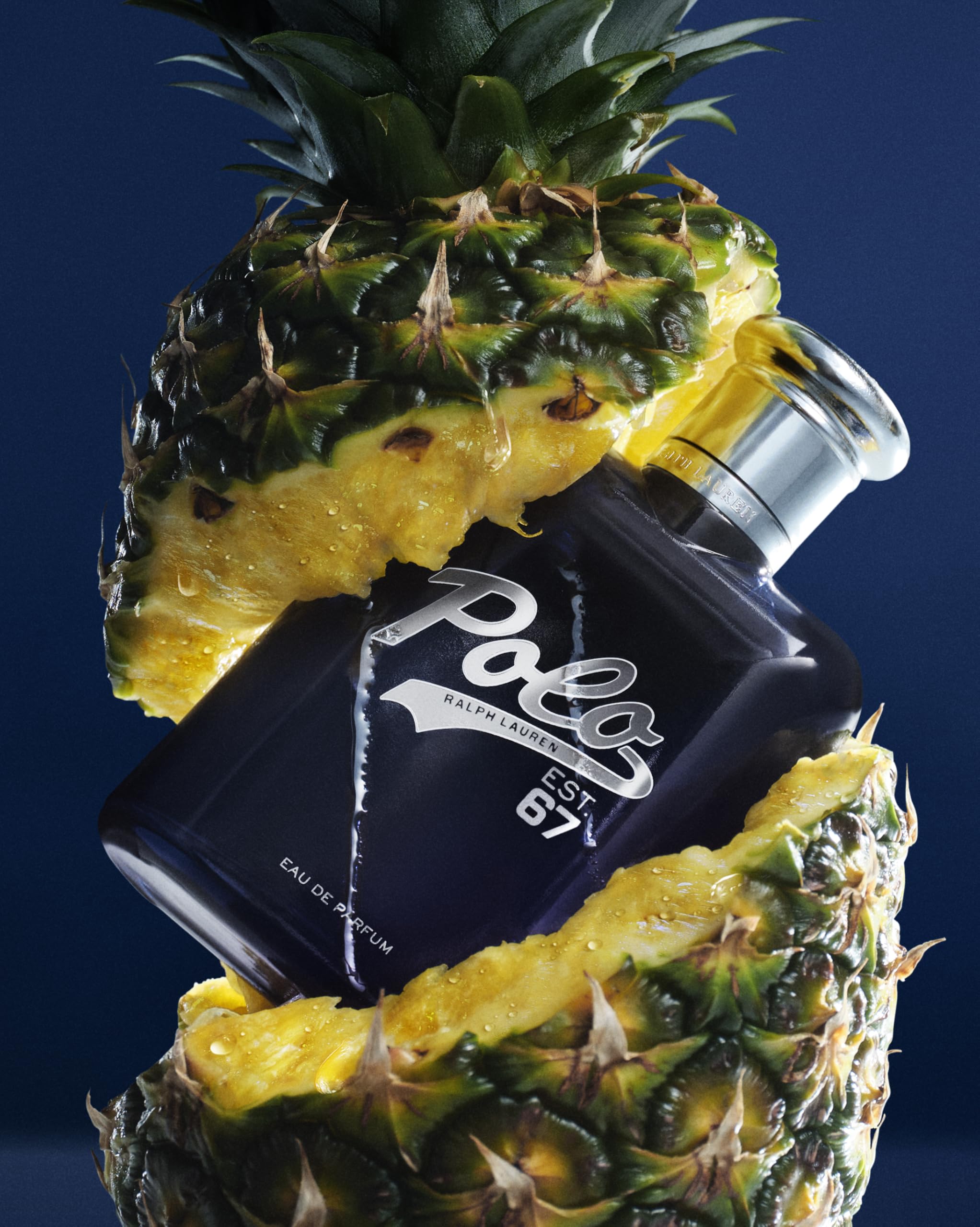 Polo 67 nota piña, toque afrutado que equilibra la madera.
