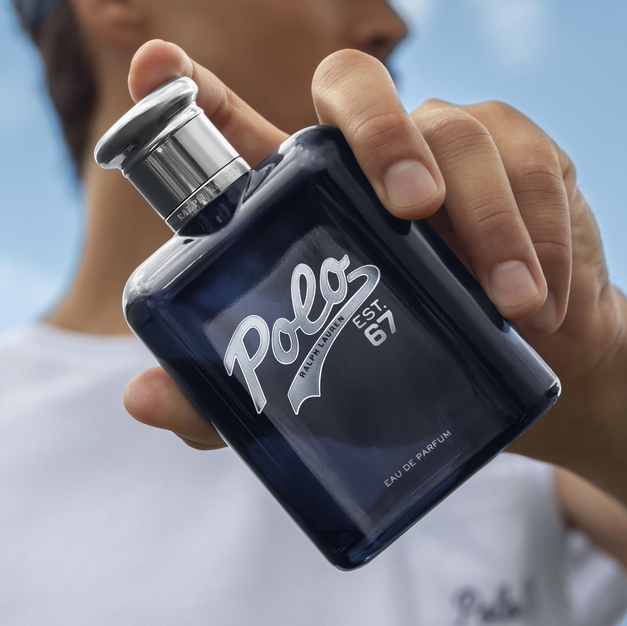 Polo 67 pulverizador, spray cómodo para retoques durante el día.