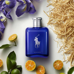 Polo Blue, botella azul cobalto, diseño sobrio para cualquier ocasión