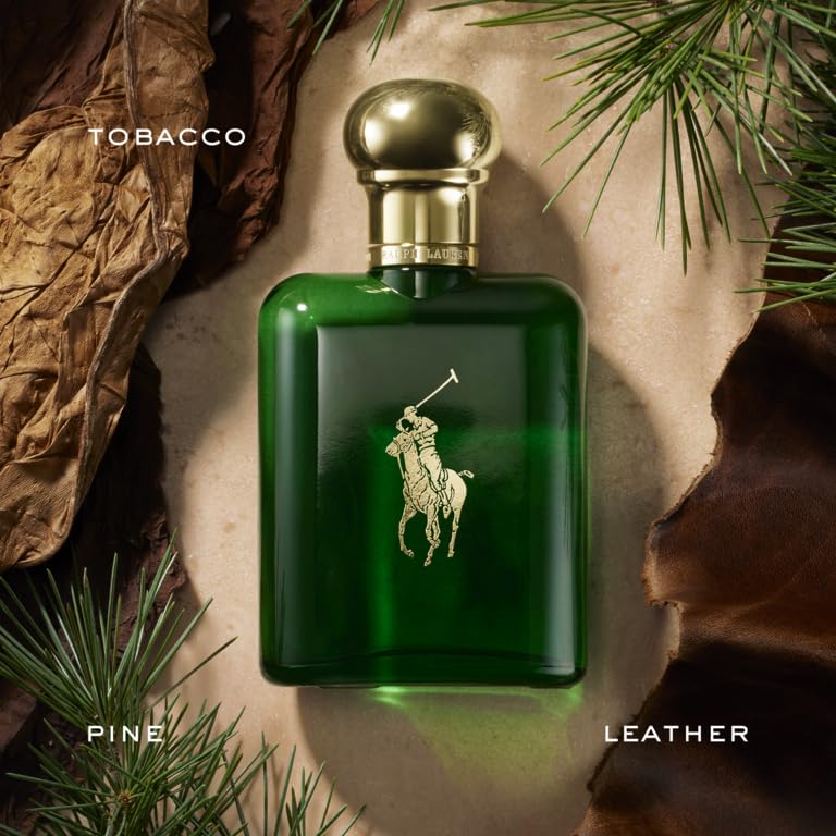 Polo de Ralph Lauren: tapa bronce realza estilo clásico y premium.