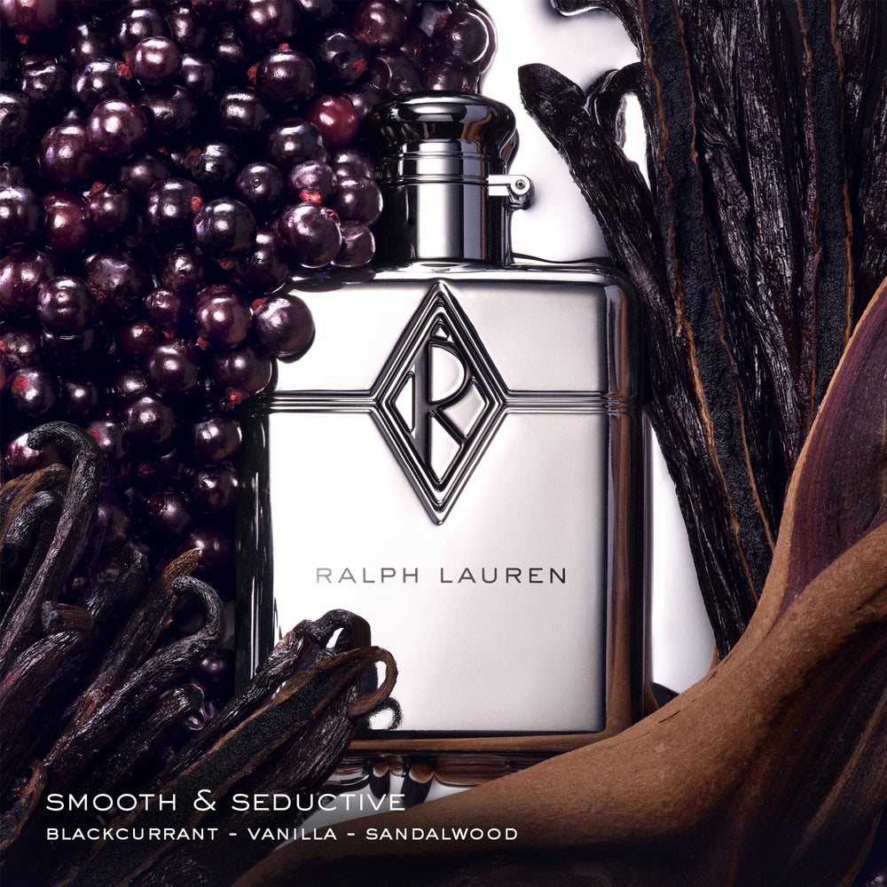 Ralph's Club New York perfume juice highlights blackcurrant opening for a vibrant start.