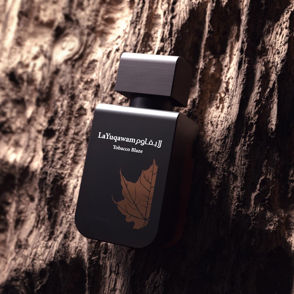Rasasi La Yuqawam Tobacco Blaze: empaque elegante, regalo ideal para ocasiones especiales.