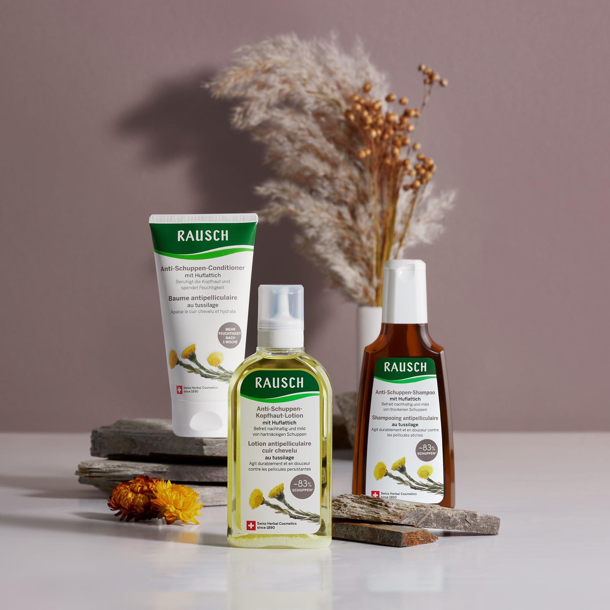 Rausch Coltsfoot Champú: diseño elegante para presentar en la estantería.