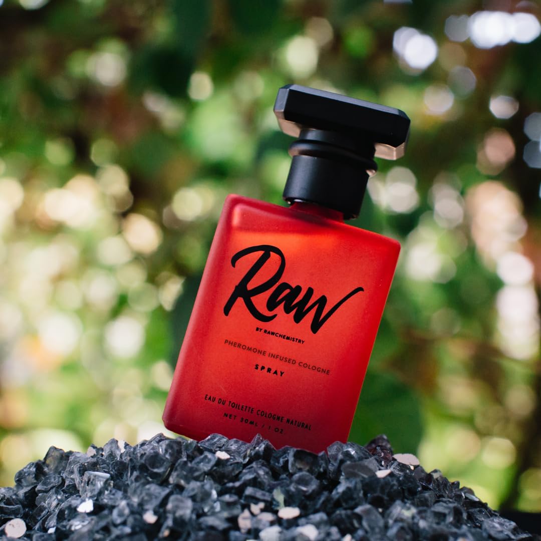 RawChemistry Presentación premium para cuidado diario.