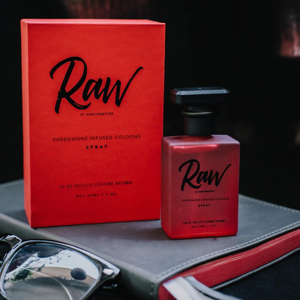 RawChemistry Colonia para rutina diaria con efecto sutil.