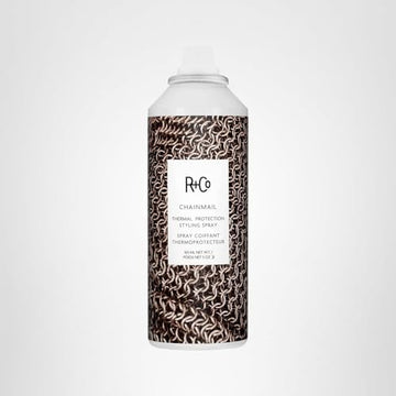 R+Co Chainmail peinado facil despues de cepillado facilita reestilizado.