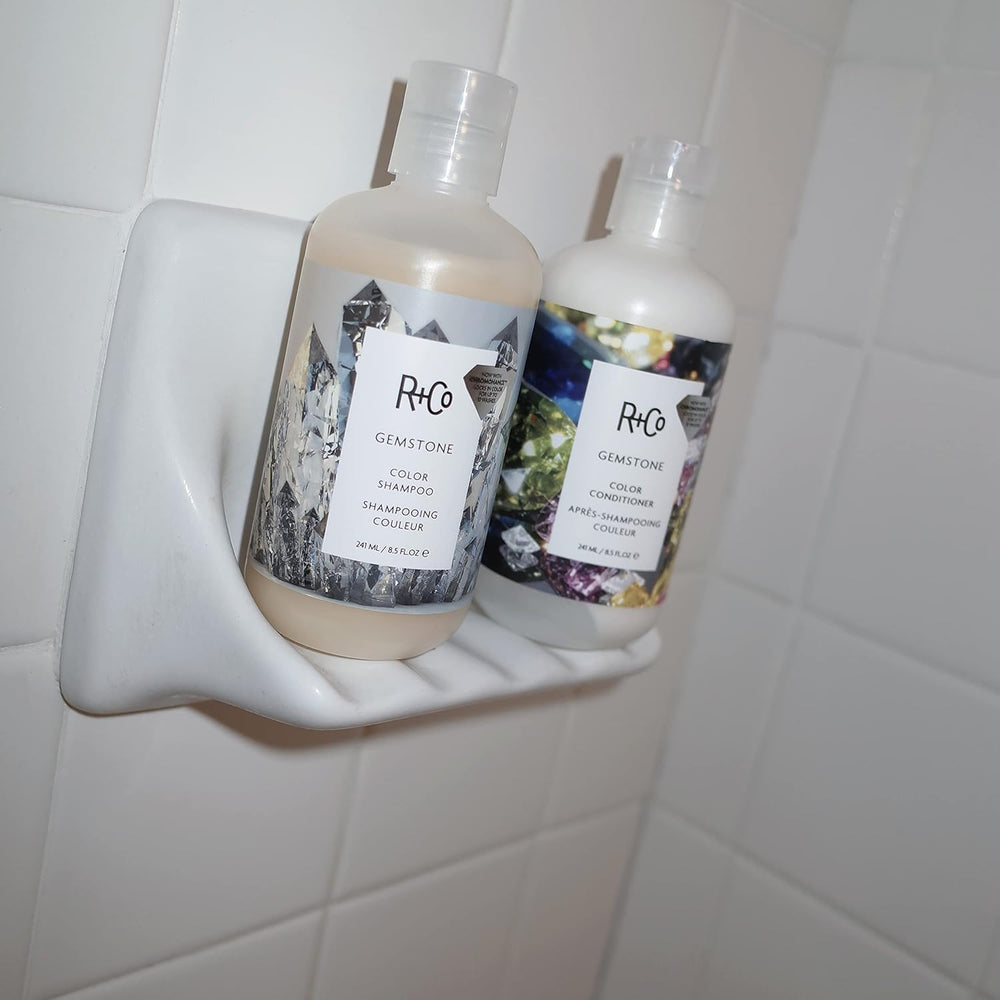 Gemstone Color Conditioner textura cremosa que suaviza el cabello.