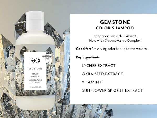 Gemstone Color Shampoo ofrece una espuma suave para el lavado.