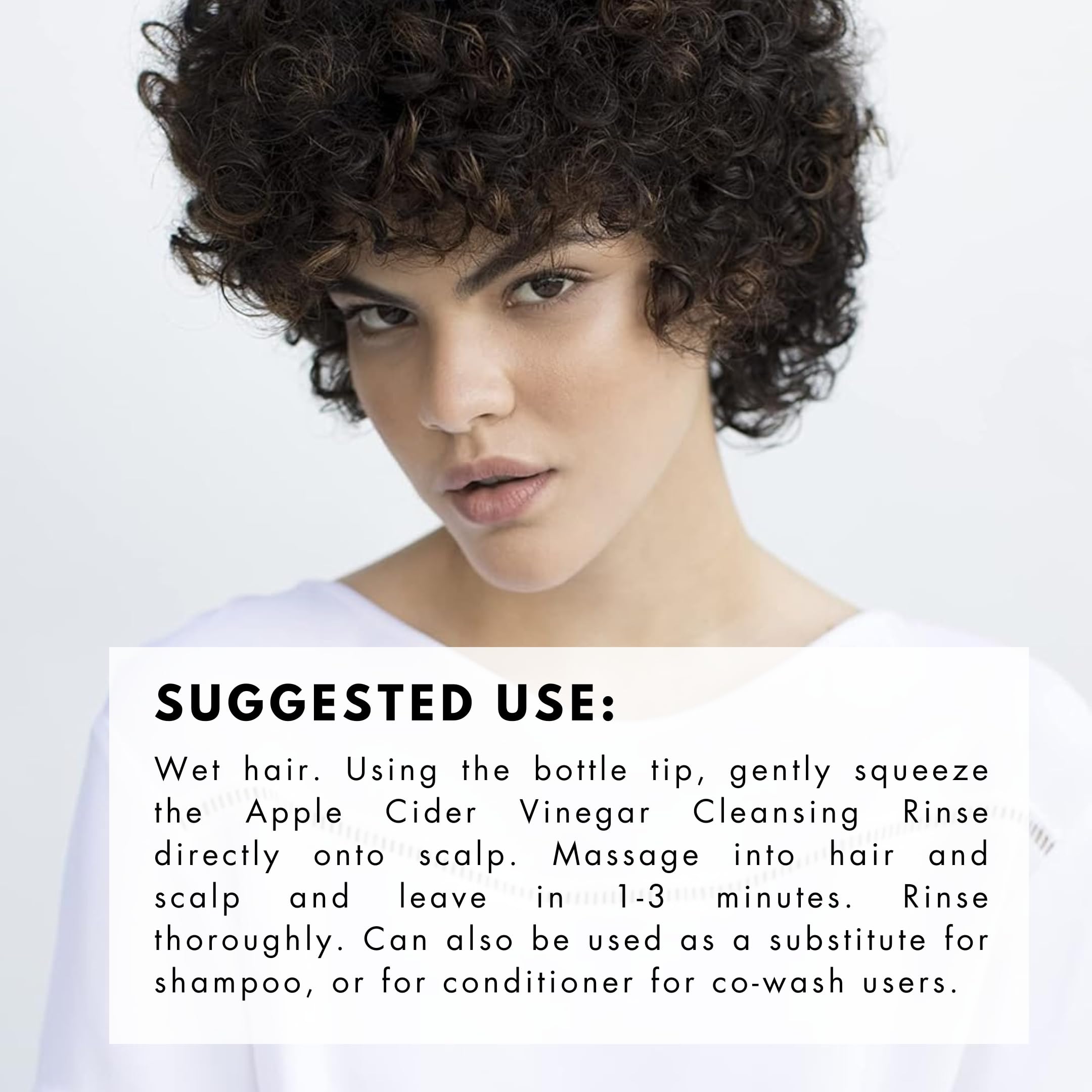 R+CO Lost Treasure cabello-suavizado tras lavado con resultado sedoso.