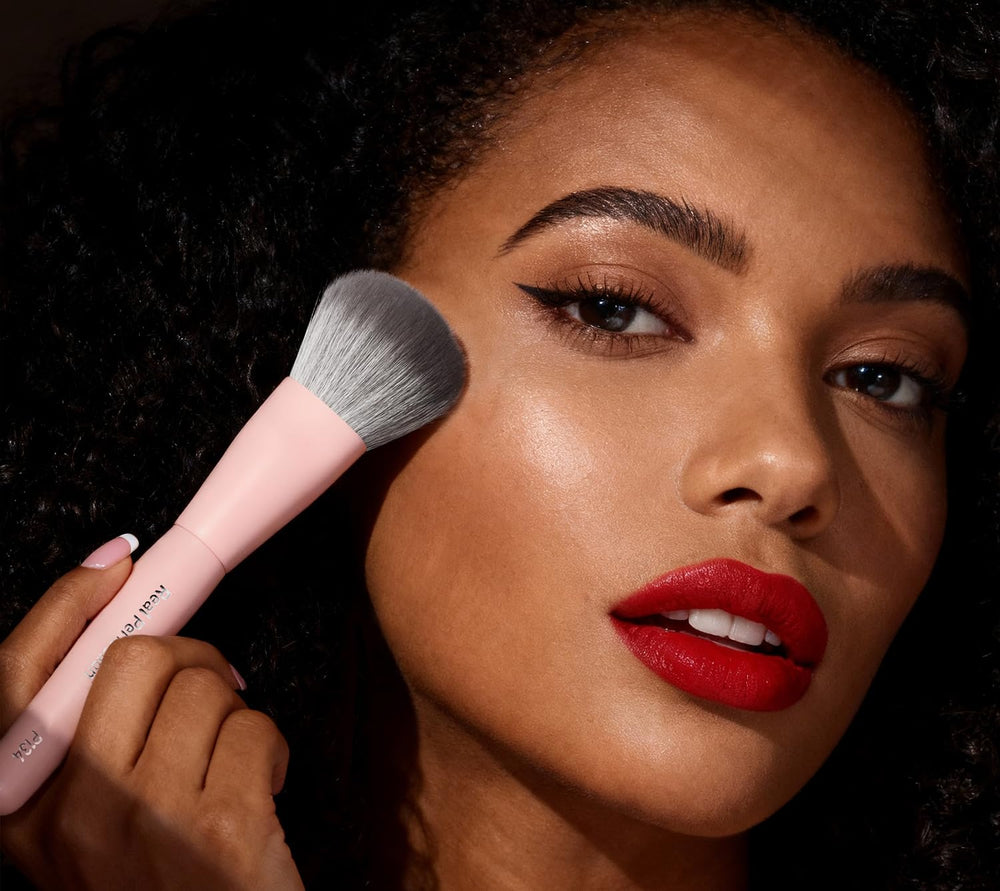 Real Perfection, cobertura media para un rostro radiante y natural.