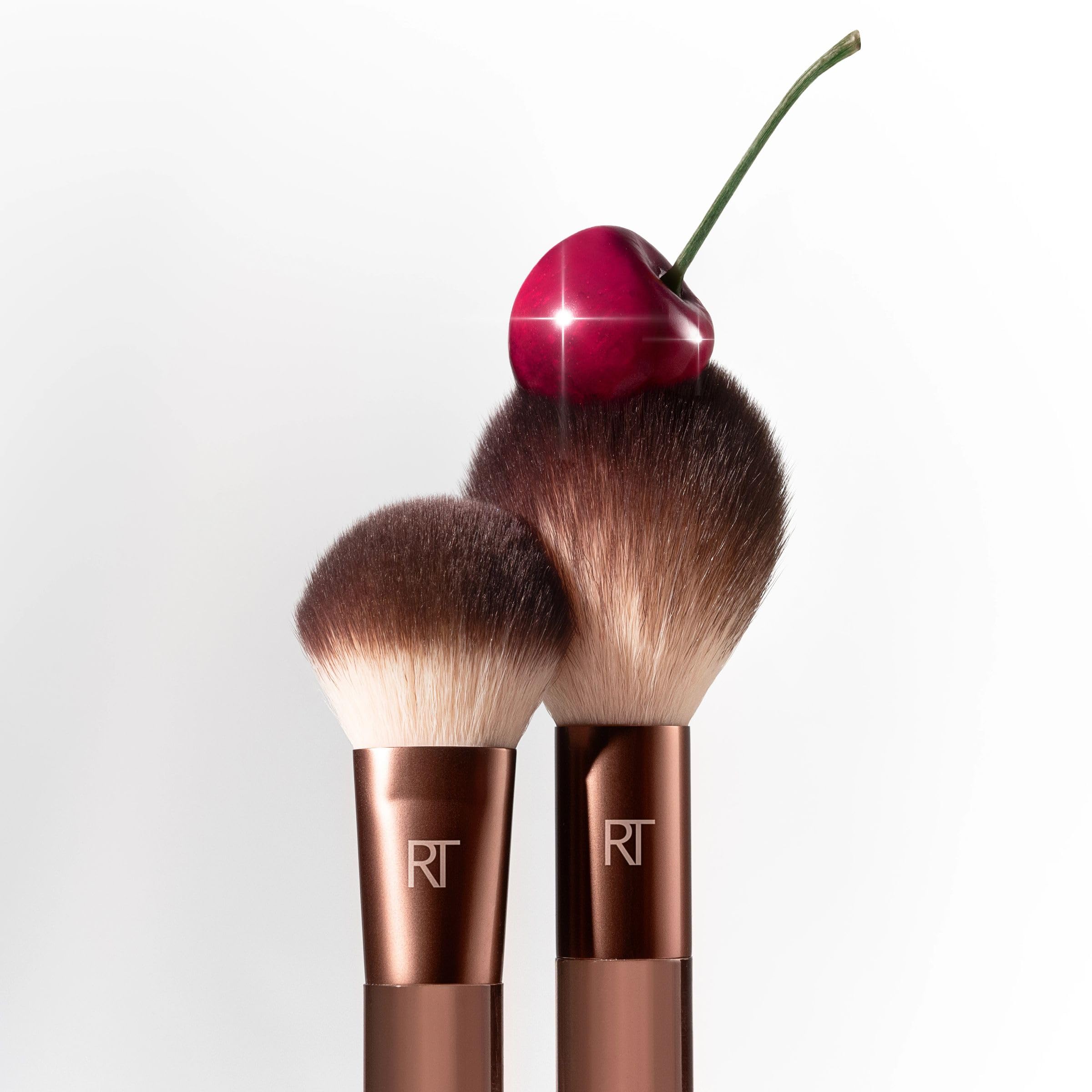 Real Techniques It’s All Blush Brush, apto para polvo, crema o blush líquido