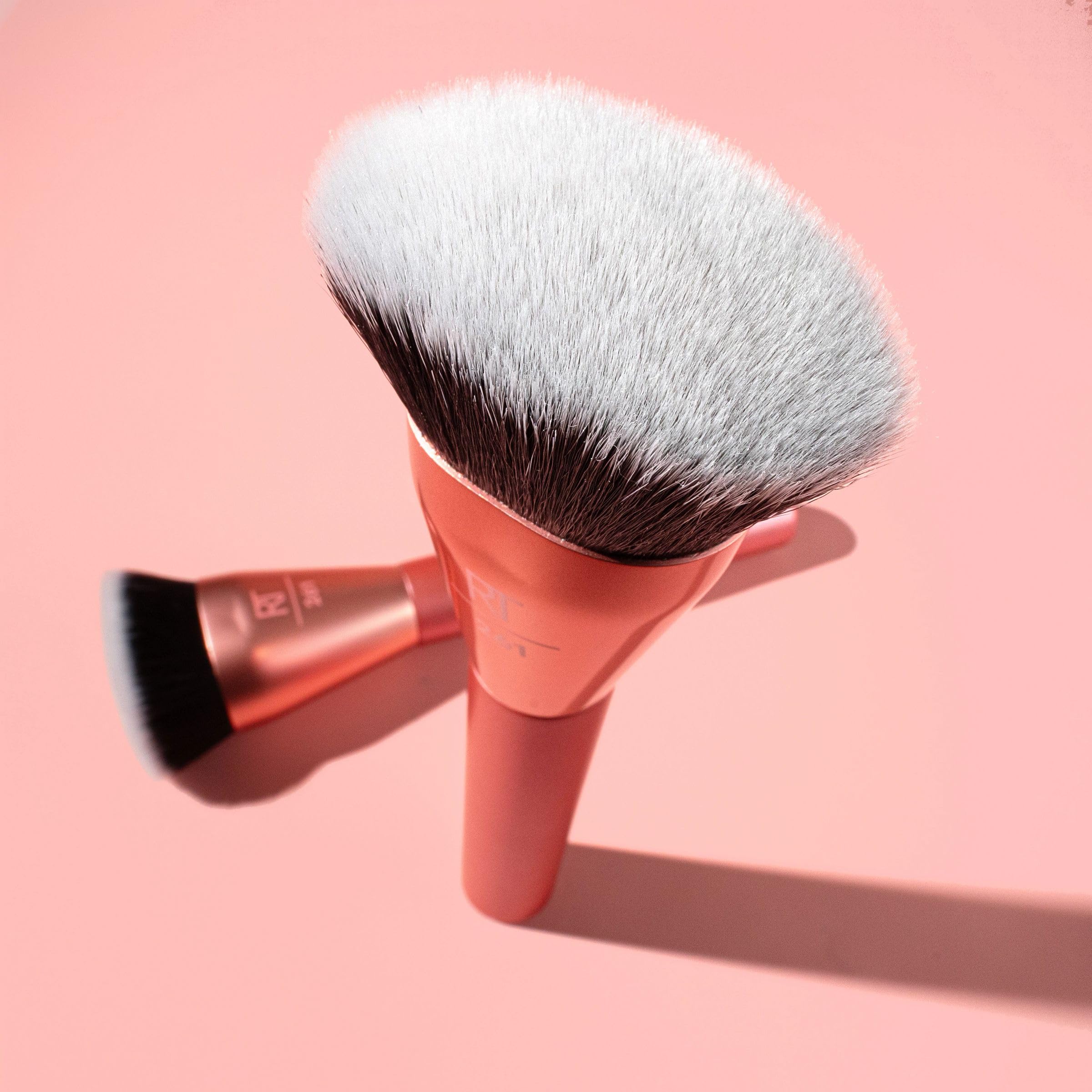 Real Techniques Snatch + Sculpt: vegano y cruelty-free