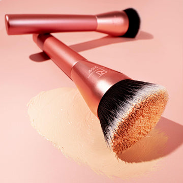 Real Techniques Glow: 100% vegana y libre de crueldad para tu rutina de maquillaje.