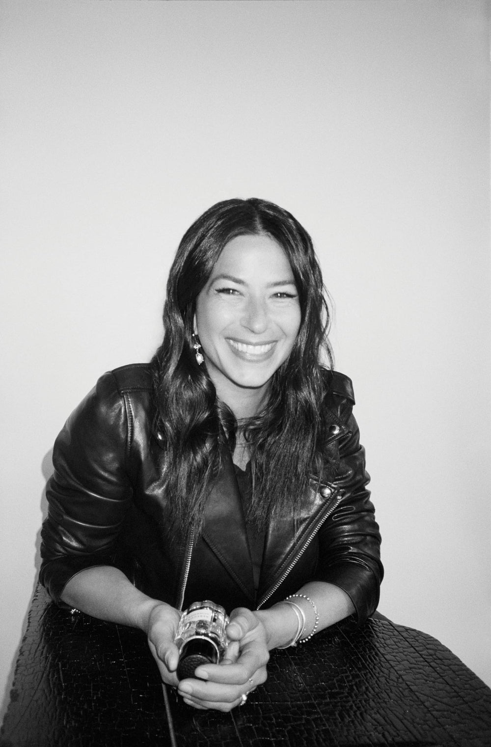 Rebecca Minkoff Bruma: aroma femenino y cálido, ideal para uso nocturno o eventos.
