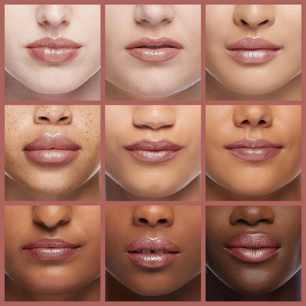 REVLON application centrée sur les lèvres, précision uniforme.