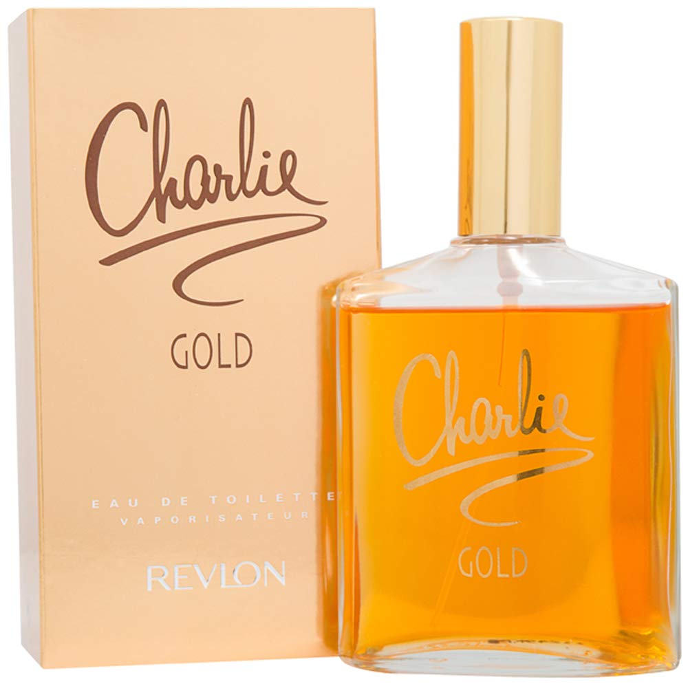 REVLON Charlie Gold, botella en mano para explorar fragancias cotidianas.