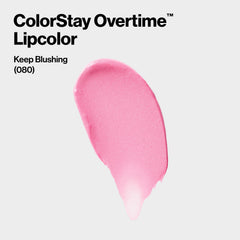 Revlon ColorStay Overtime labio – acabado brillante y sedoso.