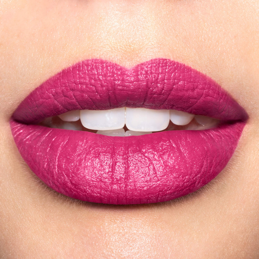 REVLON Labial Heart Breaker, aplicación de una pasada para un acabado mate.