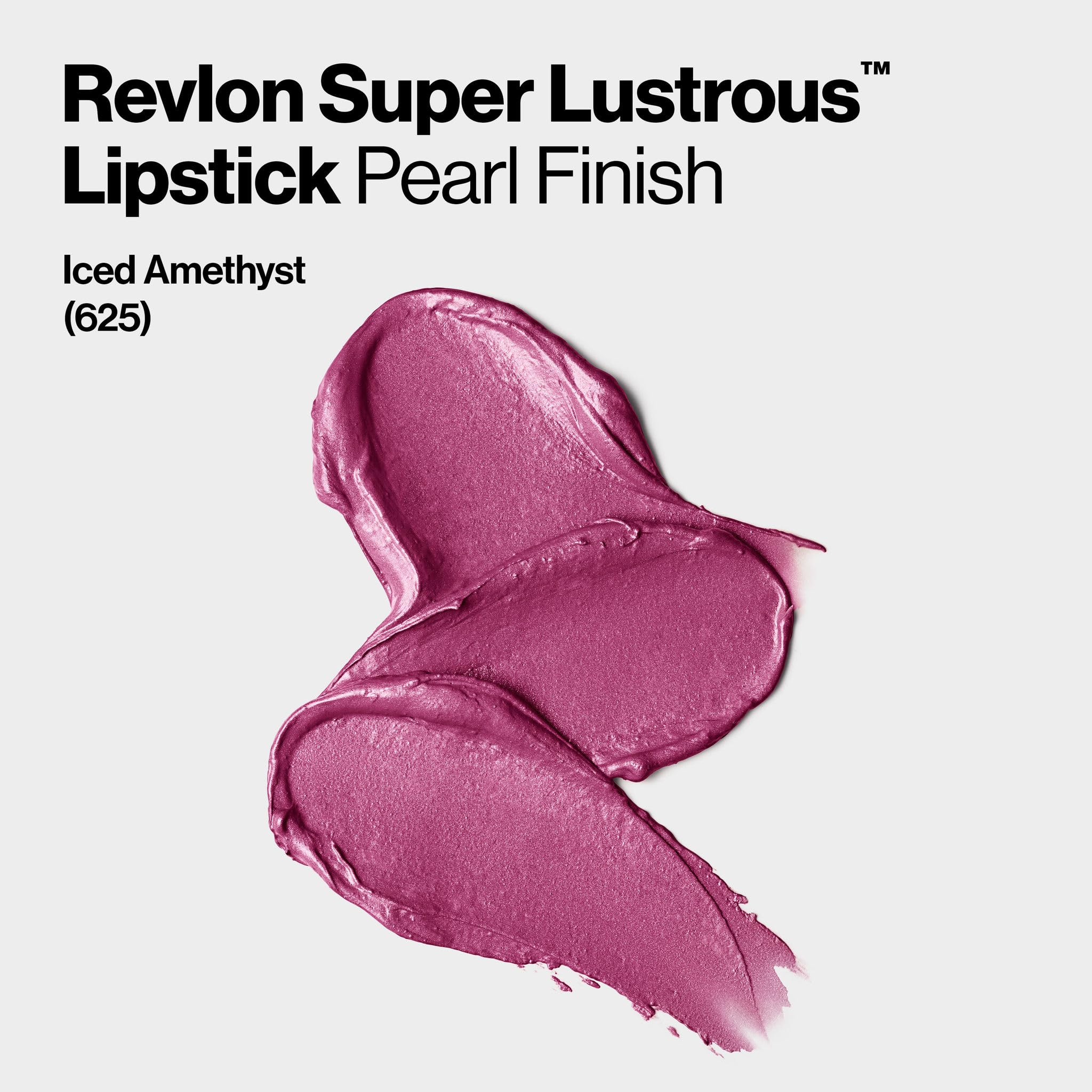 REVLON Labial Super Lustrous muestra color vivo en labios con pigmentos microfinos.