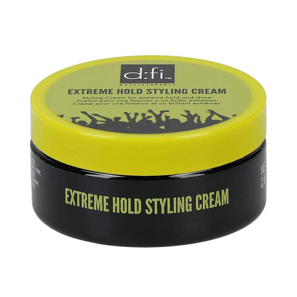 D:fi Crema Extrema, textura cremosa en acción, facilita la distribución para peinados precisos.